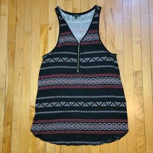 Dynamite Tank Top Black size M